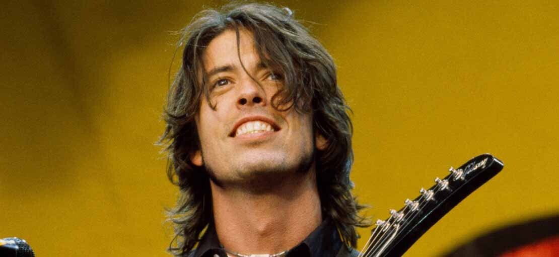 Obrázek k článku Terapie ze smrti Kurta Cobaina. Překvapivý příběh Foo Fighters a úspěchu Davida Grohla