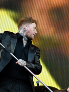 Náhledový obrázek k článku Post Coitum Pistols. Legendy punku na Rock for People zachránil Frank Carter