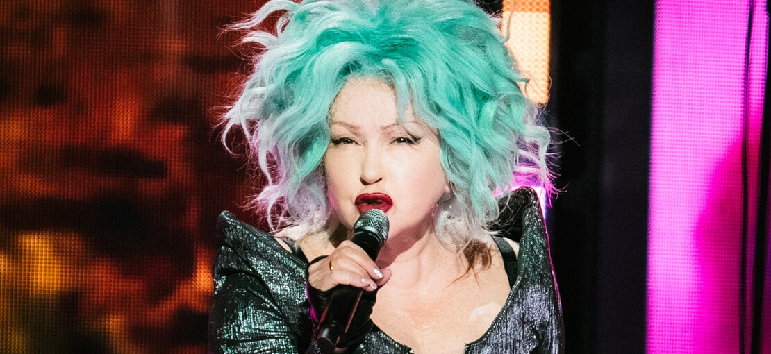 Obrázek k článku NAŽIVO: Víc paruk než muziky. Cyndi Lauper je zasloužilá, ale vysloužilá hvězda