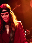 Náhledový obrázek k článku RECENZE: Smrt, deprese a sladké riffy. Juliana Hatfield  přežívá osobní peklo