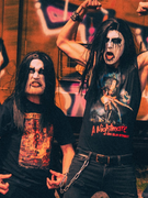 Náhledový obrázek k článku GLOSA: Bee Gees jsou v podání Royal Republic ďábelská zábava