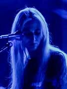 Náhledový obrázek k článku LOKÁL: Seznamte se s Delfíny v brnění. Nejdřív bylo meme, pak kapela