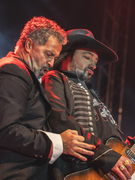 Náhledový obrázek k článku NAŽIVO: Lucie poprvé veřejně. S Dykem se ještě hledá, zahostoval Dejdar i Jiří Suchý