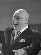 Náhledový obrázek k článku Zemřel Václav Hybš. Se svým orchestrem doprovázel největší hvězdy popu