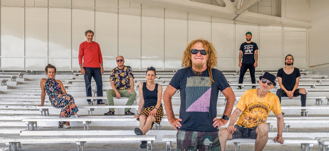 Obrázek k článku RECENZE: „Není to hřích, zabíjet v obraně.“ Reggae Švihadla ztemnělo válkou na Ukrajině