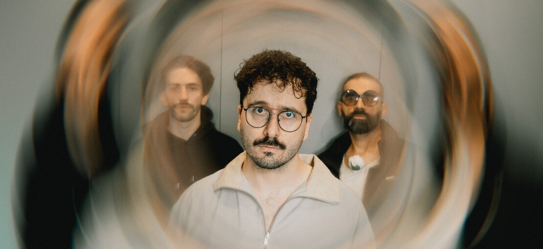 Obrázek k článku Čerstvé (z)boží: Kolonizujeme Pluto, ohlásila kapela Ministerstvo Obřany