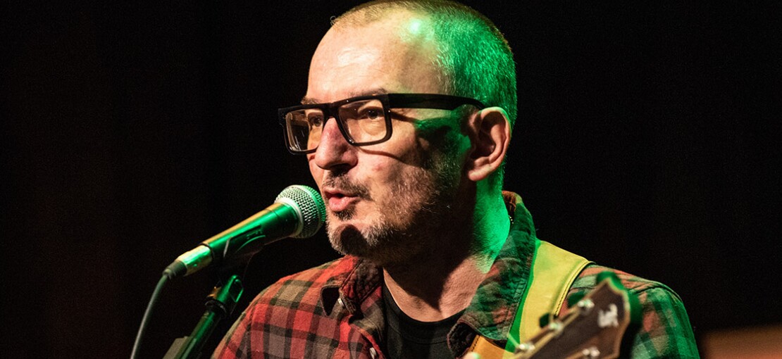 Obrázek k článku RECENZE: Tomáš Průša ukazuje krásu  a důležitost nenápadnosti