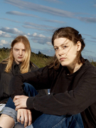 Náhledový obrázek k článku RECENZE: Dechberoucí Porridge Radio sypou sůl do otevřené rány