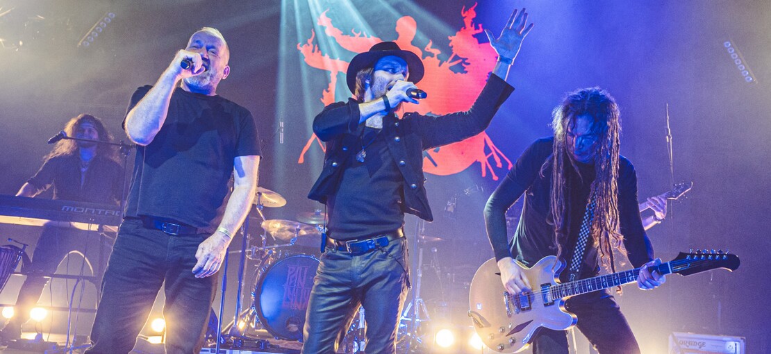 Obrázek k článku NAŽIVO: Tomáš Vartecký znovu na pódiu. Překvapil jako host divokého křtu Pana Lynxe