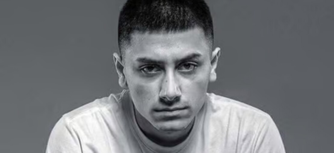 Obrázek k článku „Miluju kriminál,“ rapoval Hard Rico. Ve vazbě teď obrací