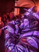 Náhledový obrázek k článku NAŽIVO: Na Malé Straně se třásla všechna okna. Roy Ellis rozdupal všechny