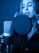 Náhledový obrázek k článku ZRECENZUJEME VŠECHNO: Někoho baví Šoulet, jiného zas Lada s kapelou