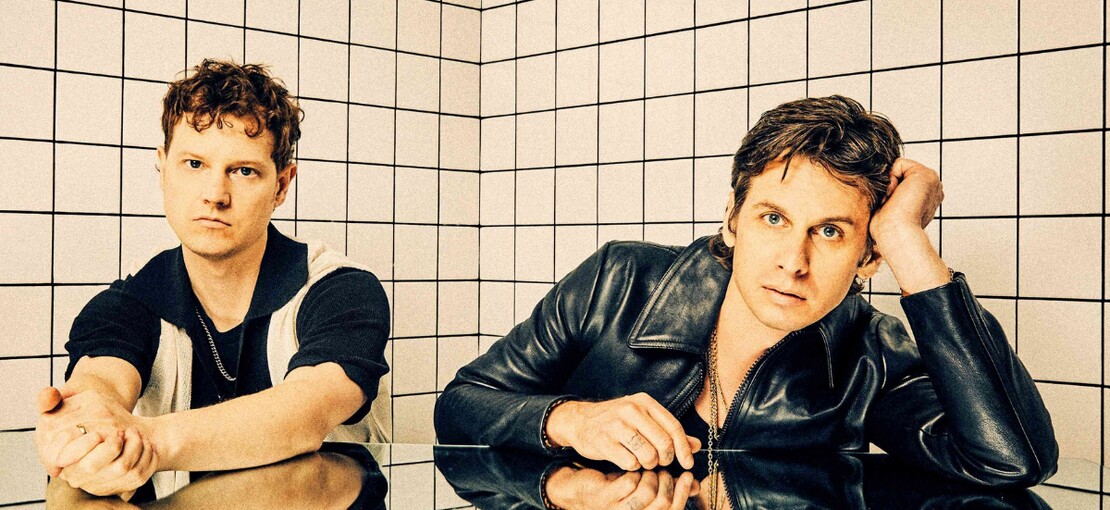 Obrázek k článku Foster the People přiváží Trojského koně. Rozverné melodie ukrývají vážná témata