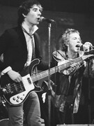 Náhledový obrázek k článku První koncert Sex Pistols skončil před padesáti lety legendární bitkou