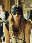 Náhledový obrázek k článku GLOSA: Slepej, mladej, mrtvej rocker Dan Bárta. Příběh kultovního alba Alice