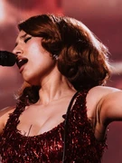 Náhledový obrázek k článku GLOSA: Božská Raye. S Hansem Zimmerem v zádech vyráží posluchači dech