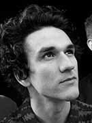 Náhledový obrázek k článku Lokál: Seznamte se s Atomy Nevadí. Objevem z města mezi chemičkou a mlhou