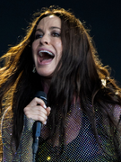Náhledový obrázek k článku DANYHO GLASTO: Alanis Morissette větrem odvátá a poslední koncert legendy