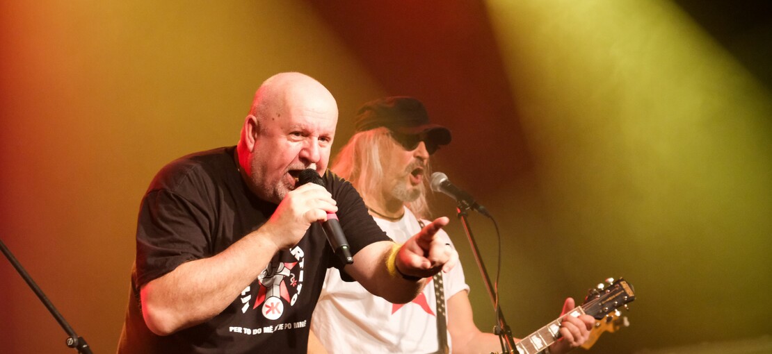 Obrázek k článku NAŽIVO: Pražský démon pokořil Brno. Zpěvák Vítkova kvarteta mohl jít na pivo