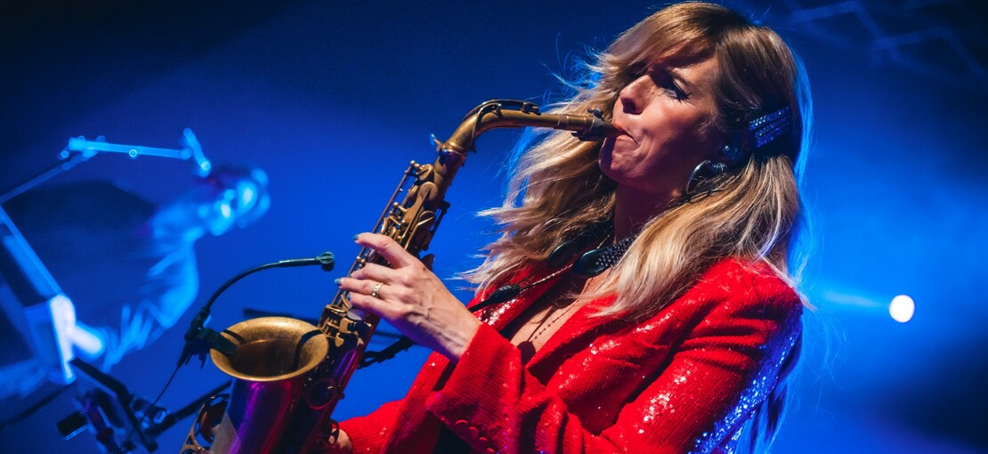 Obrázek k článku Z klubů se Groove Brno přesouvá k přehradě. Plnoletost oslaví s Corym Wongem či Candy Dulfer