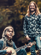 Náhledový obrázek k článku PREMIÉRA: Prodaná nevěsta jako bluegrass? Malina Brothers si troufli na Bedřicha Smetanu