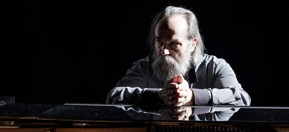 Obrázek k článku Kung-fu pianista Lubomyr Melnyk: Dokáži zahrát fyzicky nemožné věci