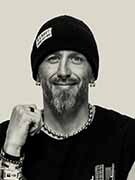 Náhledový obrázek k článku Tomáš Třeštík: Slashe jsem jen musel poprosit, ať drží kytaru lépe