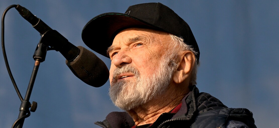 Obrázek k článku Za texty se styděl, a tak si říkal Synek. Zdeněk Svěrák má důvod k oslavě