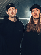 Náhledový obrázek k článku ZRECENZUJEME VŠECHNO: Víc takových tvrďáků jako jsou jihočeští Marked As An Enemy!