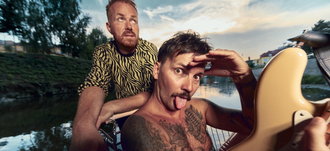 Obrázek k článku RECENZE: Svět se řítí do řiti. Elektrïck Mann už mají jiné řešení než čuňárny