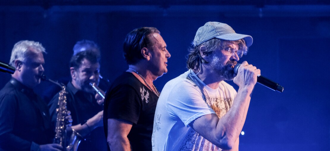 Obrázek k článku NAŽIVO: Žádné sbohem. J.A.R. slavili v životní formě. Dan Bárta byl nadpozemský