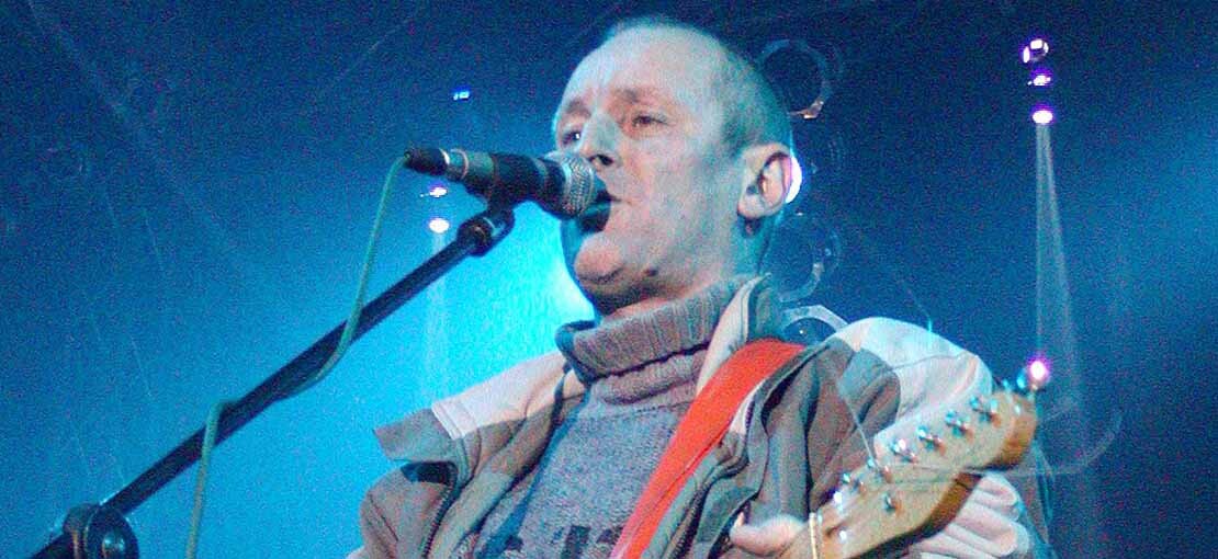 Obrázek k článku PŘED TŘICETI LETY: Tři sestry dávají Sahulovi ve studiu ďábelské pokuty