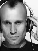 Náhledový obrázek k článku Zemřel DJ Tráva (60). Pankáč a průkopník taneční hudby