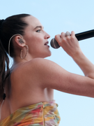 Náhledový obrázek k článku GLOSA: Hlavní hvězdy na závěr Colours zklamaly. Zachraňovaly to malé scény