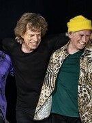 Náhledový obrázek k článku Nové album Rolling Stones vyjde v září, naznačuje inzerát falešného sklenářství