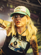 Náhledový obrázek k článku Divočina na Mighty Sounds: Propocená záda na Irie Révoltés a triumf Leftöver Crack