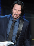 Náhledový obrázek k článku GLOSA: Když Keanu Reeves tvrdí muziku. Za takové basové sólo se stydět nemusí