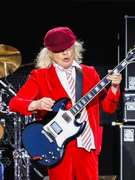 Náhledový obrázek k článku Legendy AC/DC zahrají v Praze. Na letišti v Letňanech vystoupí v nové sestavě
