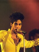 Náhledový obrázek k článku Frajer, který změnil pop. Nová píseň Prince připomíná smutné výročí