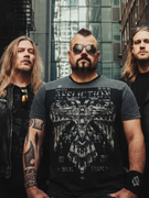 Náhledový obrázek k článku RECENZE: Sabaton chtěli oslavit hrdiny. Natočili ale pomník vlastní rutině