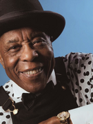 Náhledový obrázek k článku Syrový a intenzivní v každé notě. Bluesový král Buddy Guy se loučí s kariérou