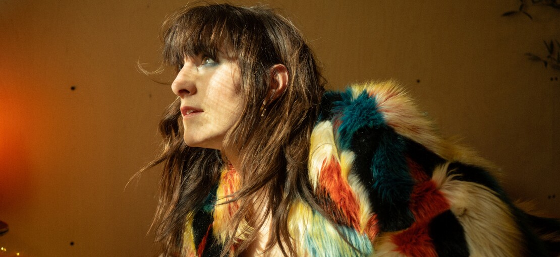 Obrázek k článku RECENZE: Sympatické rockové návraty Kláry Vytiskové naráží na slovní dada