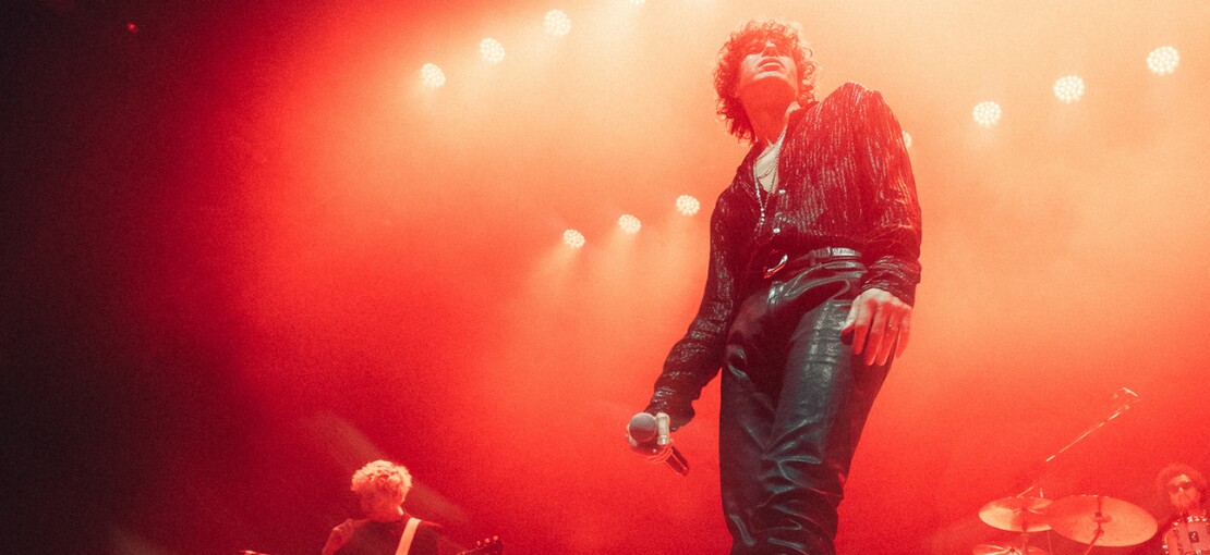 Obrázek k článku NAŽIVO: The Kooks předvedli dokonalý britský indie rock. Každý si přišel na své