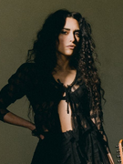 Náhledový obrázek k článku Napůl nevěstka, napůl nevěsta.  La Niña z Neapole pobuřuje hudební snoby