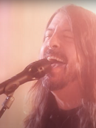 Náhledový obrázek k článku GLOSA: Tancuj, tancuj Foo Fighters. Je Dave Grohl nejlepší zpěvák disco?