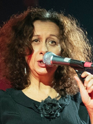 Náhledový obrázek k článku Ester Kočičková o psaní textů: Když jsem popíjela, to bylo jiné puzení!