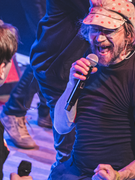 Náhledový obrázek k článku Dan Bárta utrpěl traumatické poškození sluchu. J.A.R. přesouvají nejbližší koncerty 