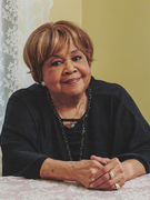 Náhledový obrázek k článku RECENZE: Zkušený hlas Mavis Staples dojímá. Zpívá o naději v rozbitém světě