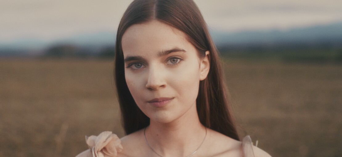 Obrázek k článku Hudebnice Nika pokřtí album Elsewhere. Vyvolává úsměv i nutí k zamyšlení