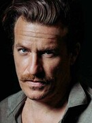 Náhledový obrázek k článku RECENZE: Parov Stelar udělali retrofuturistický přemet do snového filmu